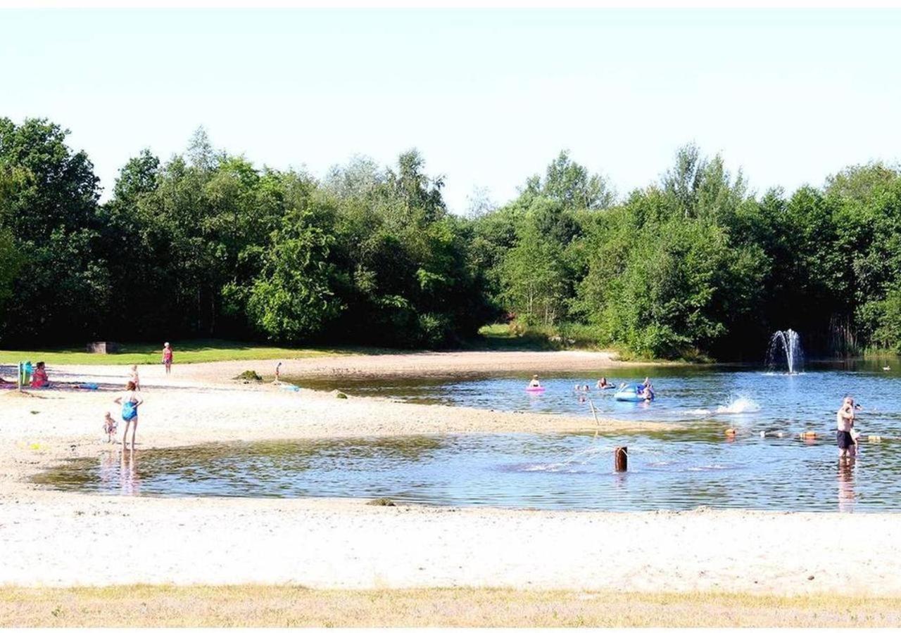Comfortabel Chalet In Nationaal Park Wateren Luaran gambar