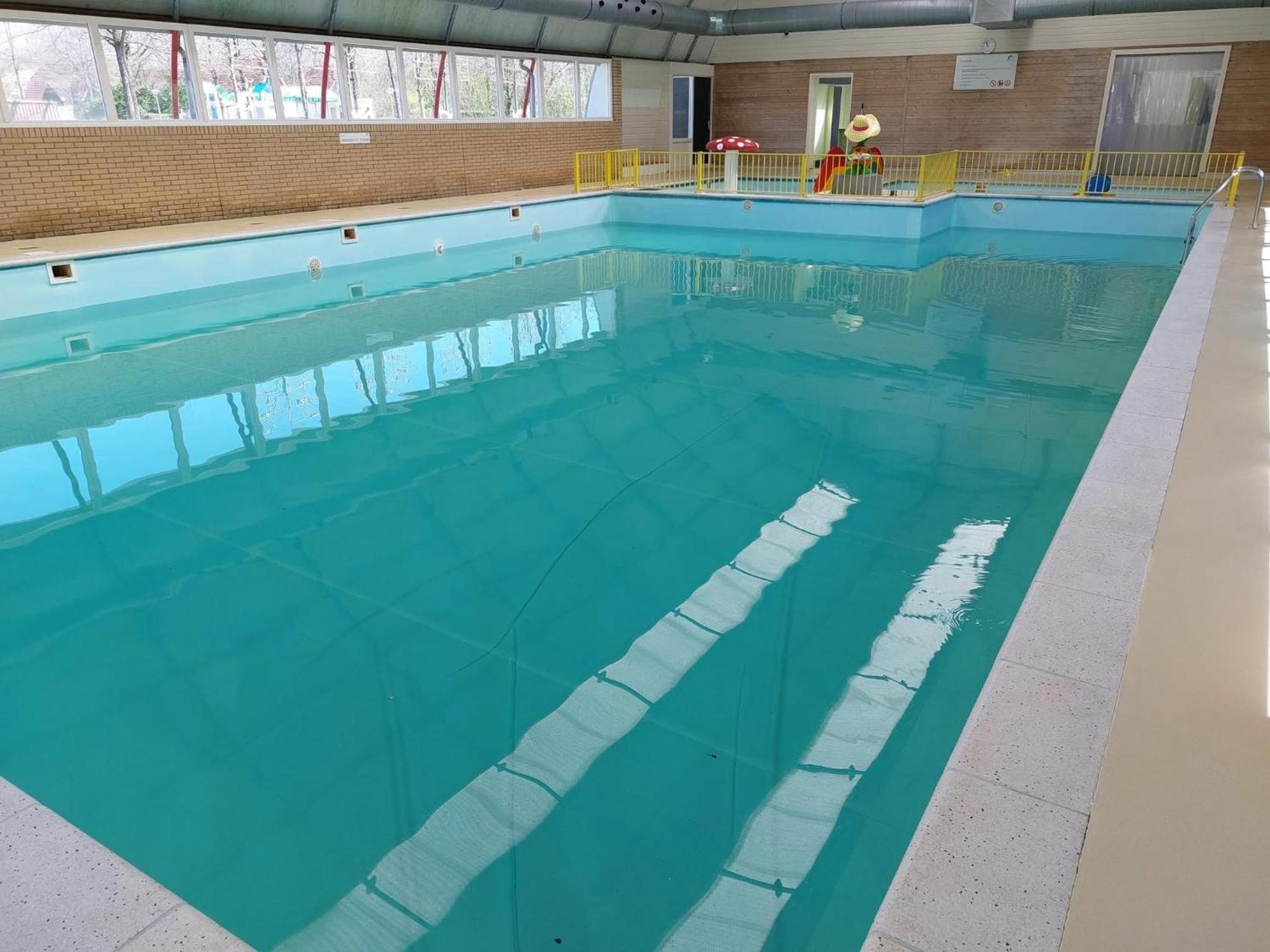 Comfortabel Chalet In Nationaal Park Wateren Bilik gambar